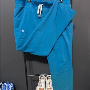 Figs Women’s Pacific Blue Technical Collection Bottoms